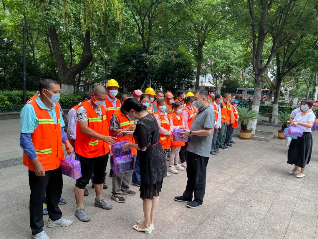 �׾�������(rayban)-����Ծ���ȫ����Ӿ�����Ѷ